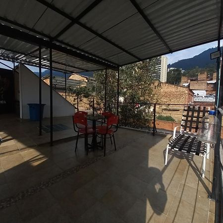H C De Quevedo Hotell Bogotá Exteriör bild